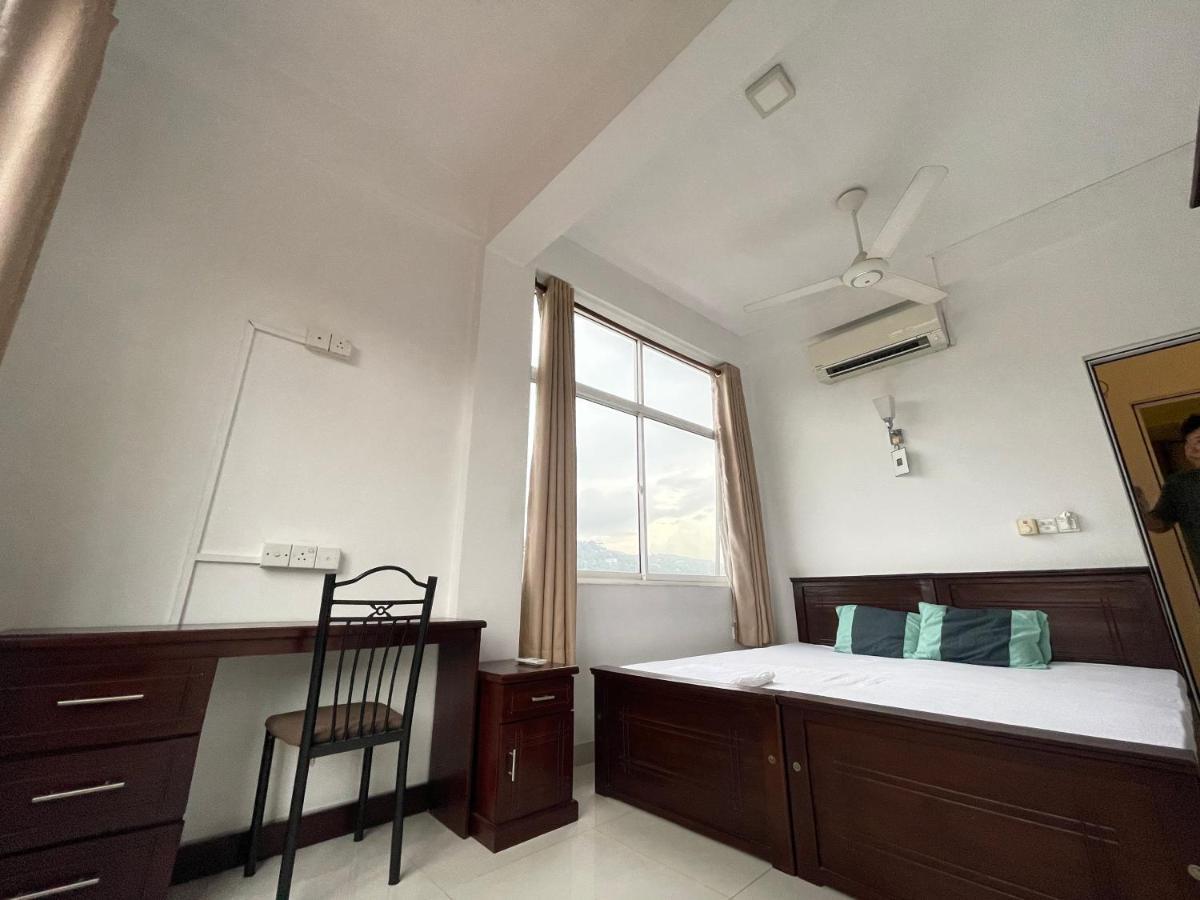 Smile Hub Kandy -Youth Hostel- ภายนอก รูปภาพ
