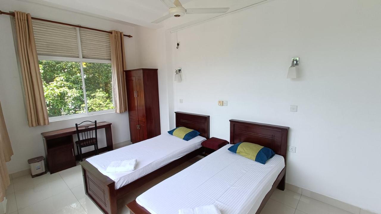 Smile Hub Kandy -Youth Hostel- ภายนอก รูปภาพ
