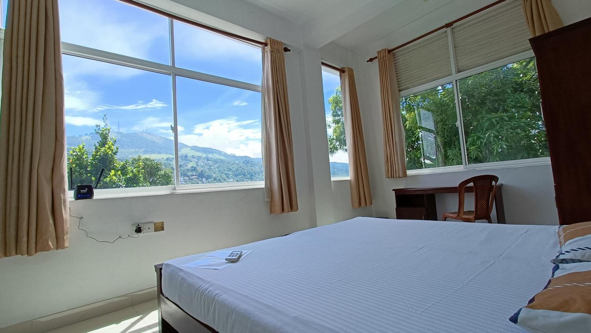Smile Hub Kandy -Youth Hostel- ภายนอก รูปภาพ