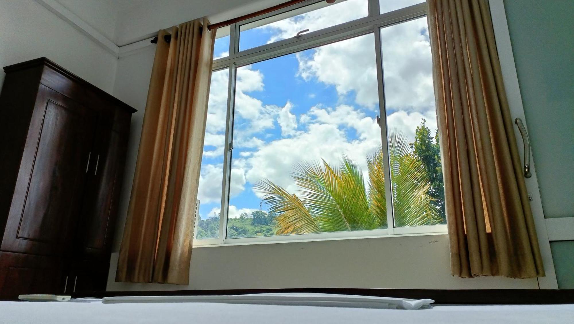 Smile Hub Kandy -Youth Hostel- ภายนอก รูปภาพ