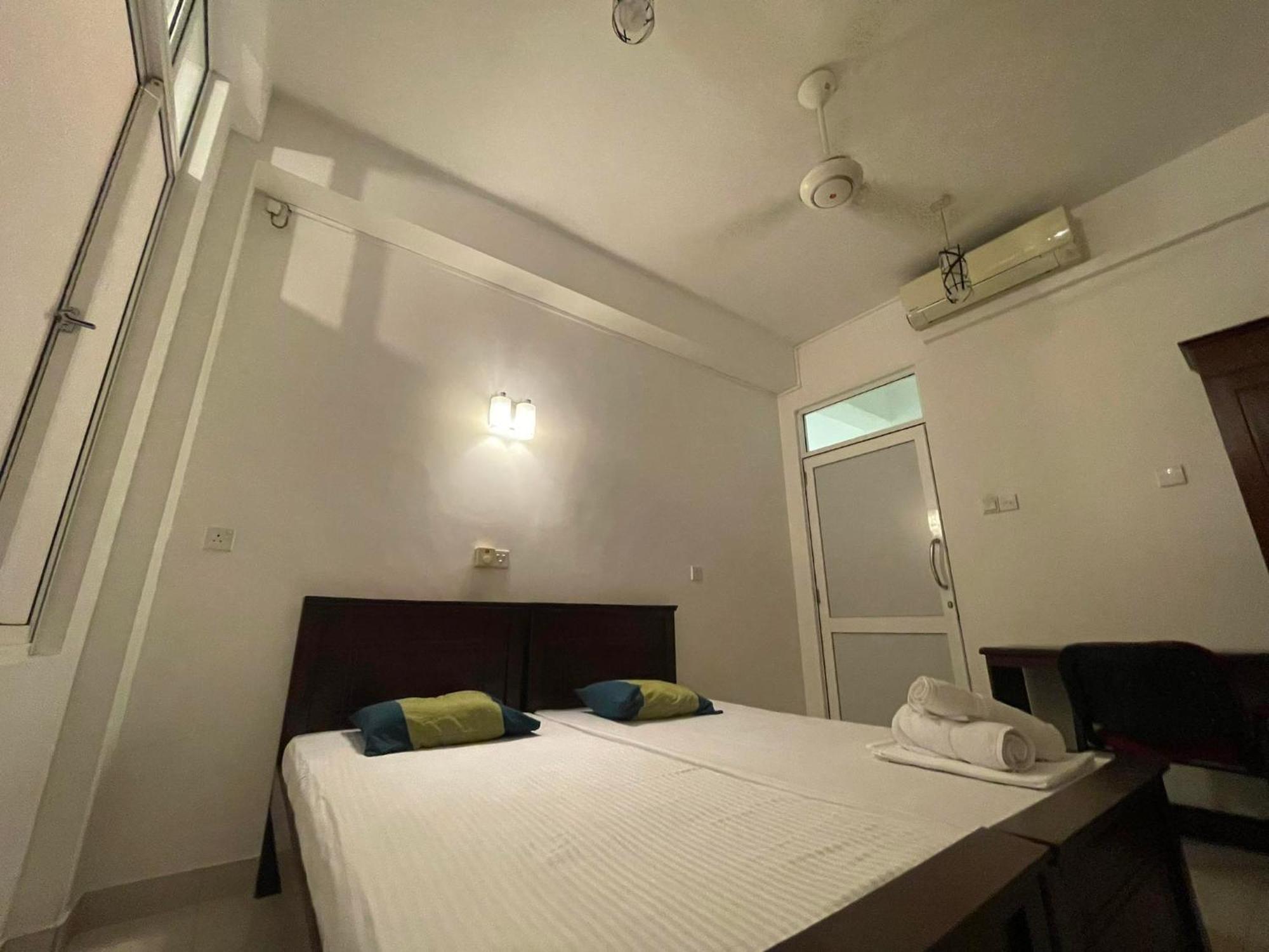 Smile Hub Kandy -Youth Hostel- ภายนอก รูปภาพ